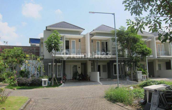 Rumah Puri Indah Ketintang Eksklusif & Strategis Bernilai Investasi Tinggi Di Surabaya Selatan