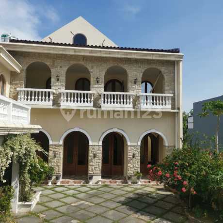 Luxury House Villa Riviera Pakuwon City East Surabaya Luxury House Villa Riviera Pakuwon City East Surabaya