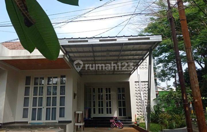 Rumah di Graha Adena I Pondok Jagung Bintaro Tangsel