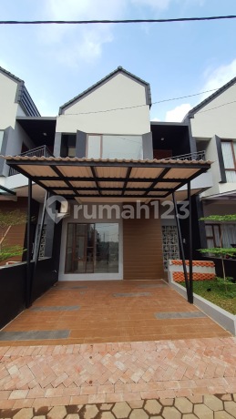 Rumah di Cluster Pesona Remboelan jln h. jamat Serpong  TangSel