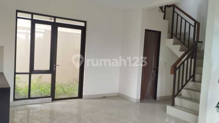 " Dijual Rumah Gateway Pasteur Emerald Tol Pasteur, Borma, Dakota