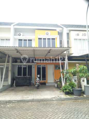 Dijual Rumah Harga BU Semi Furnished di the Green, Serpong Jaya Dijual Rumah Harga BU Semi Furnished di the Green, Serpong Jaya