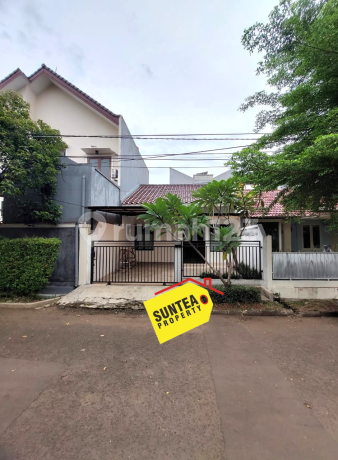 Good Minimalist House in a Premium Area at an Attractive Price, Pisok Bintaro, South Tangerang (Immediate)