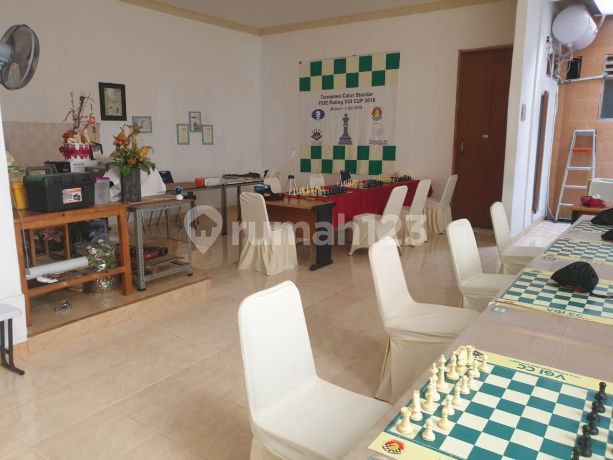 For Sale Ready-to-Occupy House in Villa Gading Indah For Sale Ready-to-Occupy House in Villa Gading Indah