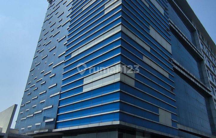 8 Lantai + 2 Basement, Partially Furnish, Luas Tanah 2.710 M², Gedung di Cengkareng