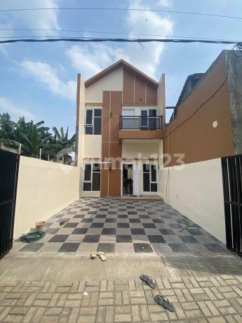 Rumah 2 Lt SHM 8 Menit ke Stasiun Jati Bening Baru Siap KPR J-39480