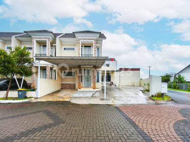 Rumah Tanah Luas 15 Menit ke Gerbang Tol Sentul Barat Siap Huni J39900 Rumah Tanah Luas 15 Menit ke Gerbang Tol Sentul Barat Siap Huni J39900