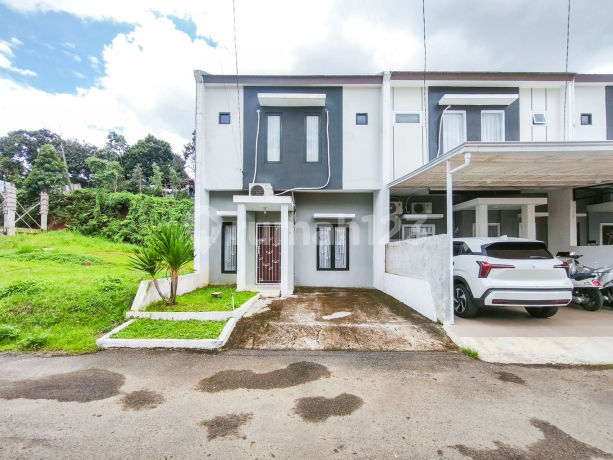 Rumah 2 LT Strategis 7 Menit ke Cibinong City Mall Dibantu KPR J-37183