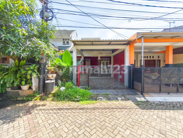 Rumah 15 Menit ke Bintaro Jaya Xchange Mall Hadap Timur J-15115