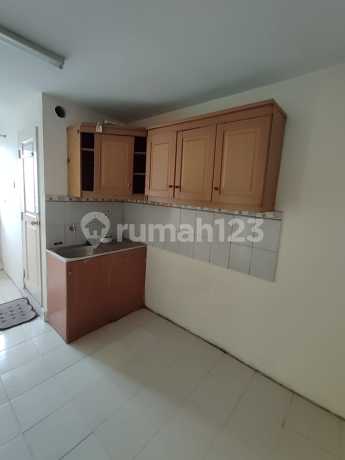 Dijual Murah di Bawah Harga NJOP Apertemen Siap Huni 2 BR di Kelapa Gading