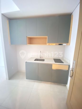 For Rent 2 Bedroom Semifurnished Apartment Taman Anggrek Residences