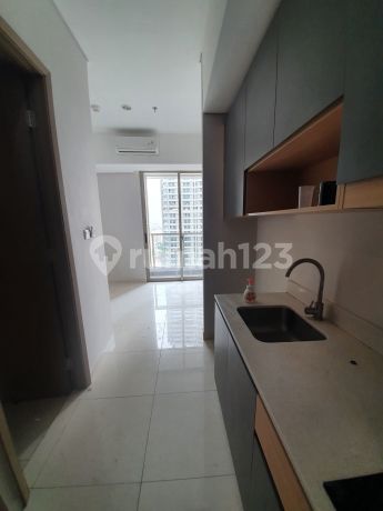 Disewakan Studio Semifurnish Apartemen Taman Anggrek Residences