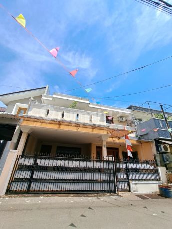 For Sale Rumah di Komplek Harperindo Cempaka Putih Tangsel