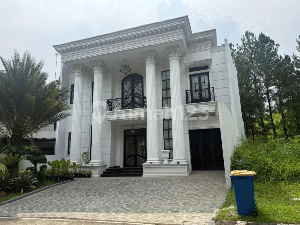 Rumah Siap Huni, Belakangnya Area Hijau Rumah Siap Huni, Belakangnya Area Hijau