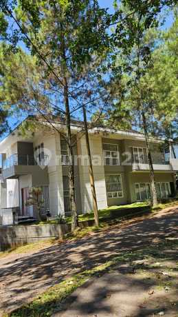 Rumah 3 Lantai Resort Dago Pakar Rumah 3 Lantai Resort Dago Pakar