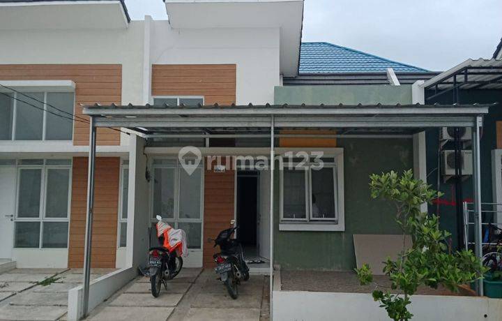 Dijual Cepat Rumah Asri Victoria Green Residence