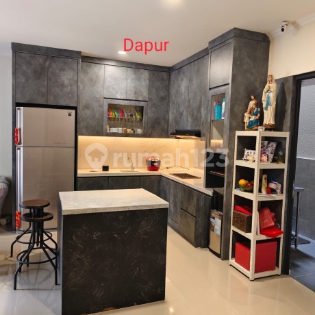 Attic House Near Culinary & Education Area in Gading Serpong