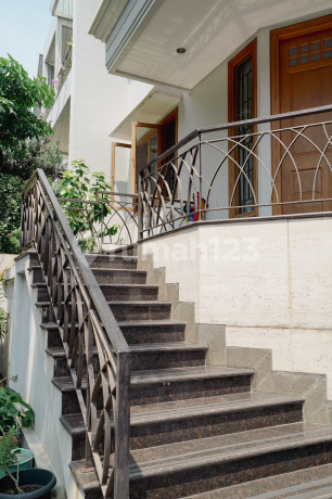 For Sale Rumah Mewah Artha Gading Villa Dekat Mall