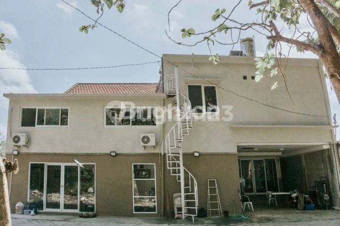 BANGUNAN 2 LANTAI COCOK UNTUK USAHA GUESTHOUSE DEKAT PUJA MANDALA NUSA DUA BANGUNAN 2 LANTAI COCOK UNTUK USAHA GUESTHOUSE DEKAT PUJA MANDALA NUSA DUA