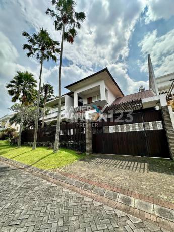 Rumah Hook Tropis di Boulevard Cluster Premium Nieuw Indie, Araya Malang Rumah Hook Tropis di Boulevard Cluster Premium Nieuw Indie, Araya Malang