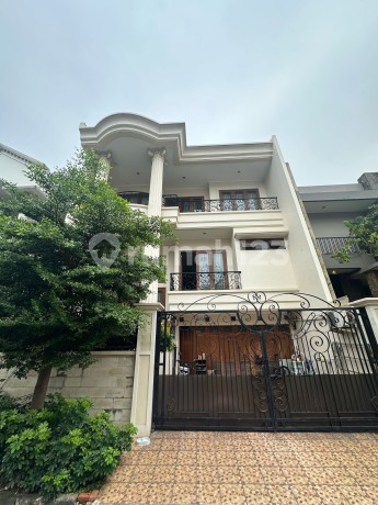 Rumah 3 Lantai 10X20m Siap Huni Permata Buana Cluster Aman dan Rapi Rumah 3 Lantai 10X20m Siap Huni Permata Buana Cluster Aman dan Rapi