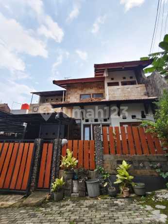Dijual Rumah Asri di Taman Siliwangi Depok – Siap Huni, Lokasi Strategis