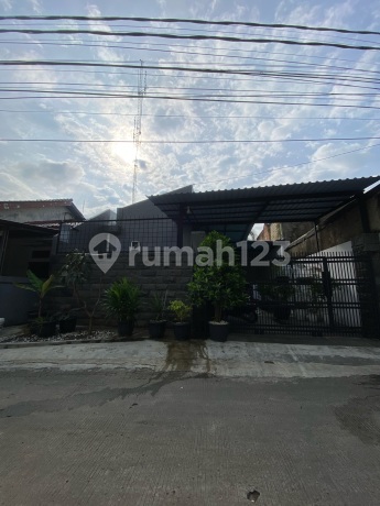 Rumah 1 Lantai Pinggir Jalan Mampang