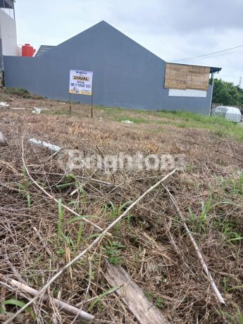 FREE FALL PRICE  FLAT LAND  HOOK POSITION IN THE ELITE SEPINGGAN PRATAMA HOUSING CLUSTER