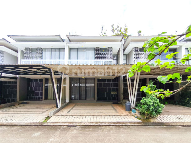 Rumah 15 Menit ke Mall Aeon BSD Hadap Timur 2 Lantai J-44905 Rumah 15 Menit ke Mall Aeon BSD Hadap Timur 2 Lantai J-44905