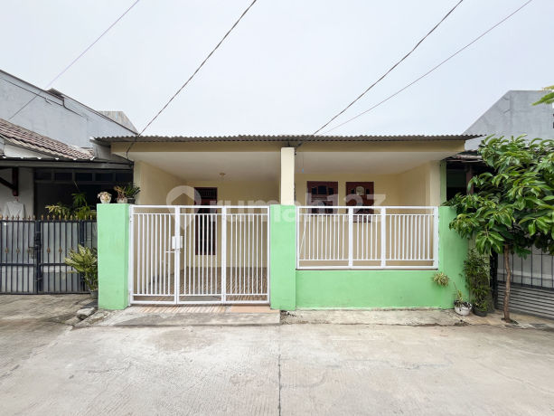 Rumah 1 Lt Akses Dekat Terminal dan Stasiun Bekasi Bebas Banjir J39239