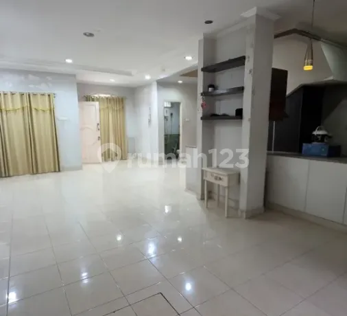 Rumah Permata Mediterania Lt 154