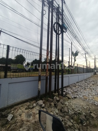 Tanah di Pinggir Jalan Cikeas Bentuk Kotak Siap Pakai Tanah di Pinggir Jalan Cikeas Bentuk Kotak Siap Pakai