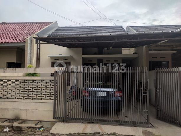 Rumah SHM di Perumahan Bukit Sariwangi Bandung Rumah SHM di Perumahan Bukit Sariwangi Bandung