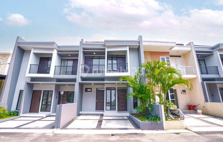 Rumah 2 Lantai Strategis 15 Menit ke Trans Studio Mall Cibubur Hadap Utara J26503