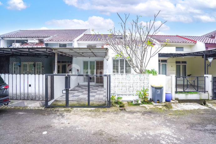 Rumah Idaman 5 Menit ke Gerbang Tol Sentul Barat 3 Kamar Siap Huni J32495 Rumah Idaman 5 Menit ke Gerbang Tol Sentul Barat 3 Kamar Siap Huni J32495