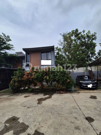 Rumah Strategis 2 Lt Siap KPR 12 Menit ke Supermal Karawaci J-37023 Rumah Strategis 2 Lt Siap KPR 12 Menit ke Supermal Karawaci J-37023