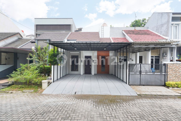 House 10 Minutes to Summarecon Mall Serpong, 2 Floors, SHM Ready for KPR J-14963