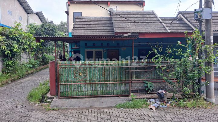 House for Sale in Curug with SHM