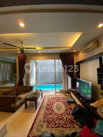 Rumah Royal Fountain Town House, Cinere Depok