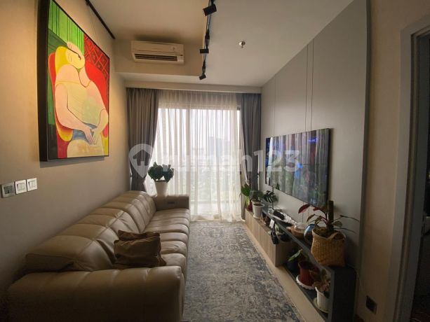 Apartment for Sale Near Tj Benhill Sudirman Bus Stop in Benhil, Central Jakarta