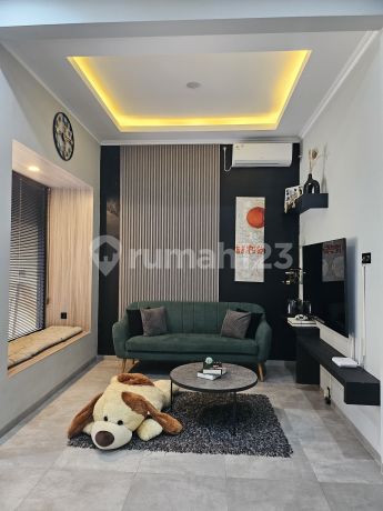 Modern, beautiful minimalist house furnished in Cisaranten Indah Arcamanik.
