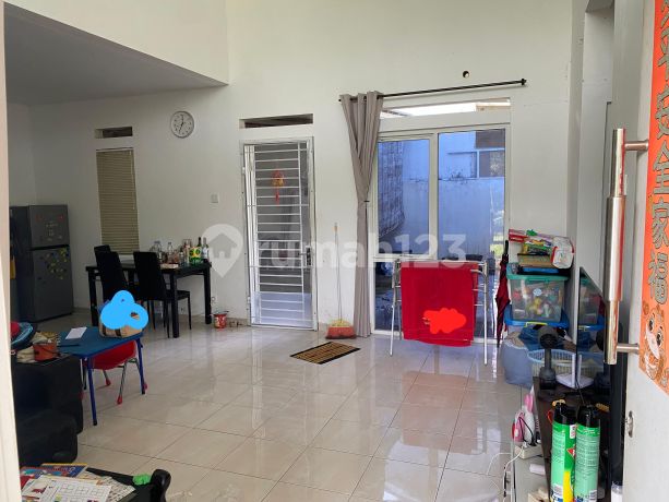 Rumah 2Lt Hook Cluster One Gate System Siap Huni di Bsb City Rumah 2Lt Hook Cluster One Gate System Siap Huni di Bsb City