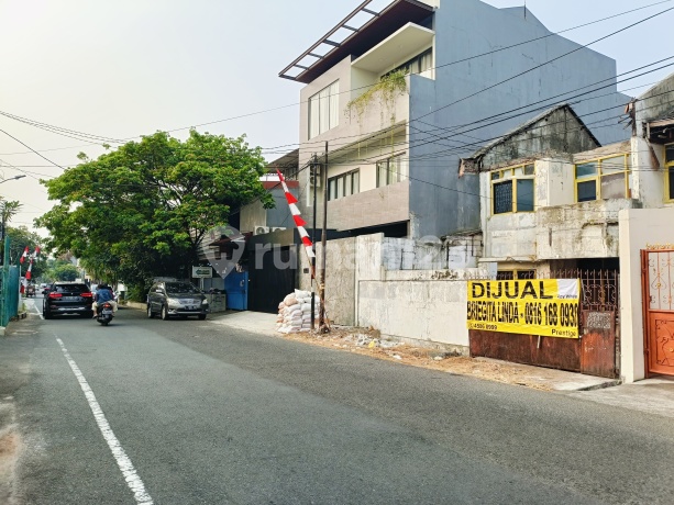 sunter agung permai posisi di boulevard jalan lebar sekali