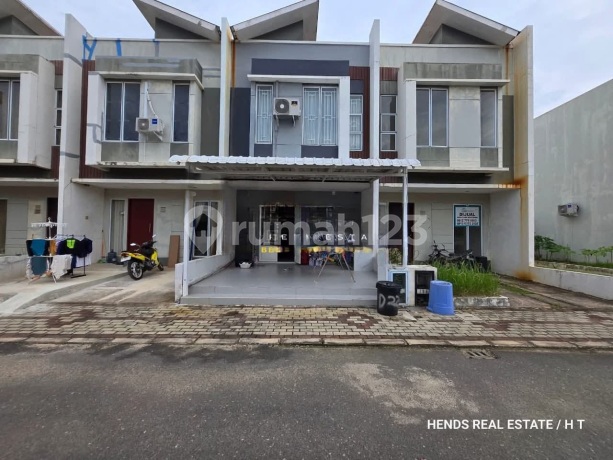 ********. di De Diamond Residence, Jl. Orchard Boulevard, Belian, Batam Kota, Kota Batam, Kepulauan Riau, Indonesia, 29464, Batam Centre ********. di De Diamond Residence, Jl. Orchard Boulevard, Belian, Batam Kota, Kota Batam, Kepulauan Riau, Indonesia, 29464, Batam Centre