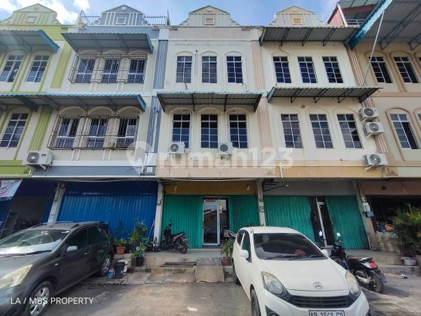 Ruko,jual,second,95m,hgb, Di Rezeki Graha Mas,sei Panas Ruko,jual,second,95m,hgb, Di Rezeki Graha Mas,sei Panas