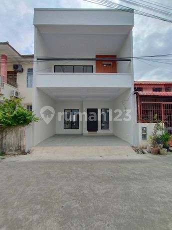 Rumah.jual.second. Hgb.bagus.108m. di Lucky Estate, Batu Selicin, Lubuk Baja, Kota Batam, Kepulauan Riau, Indonesia, 29441, Nagoya Rumah.jual.second. Hgb.bagus.108m. di Lucky Estate, Batu Selicin, Lubuk Baja, Kota Batam, Kepulauan Riau, Indonesia, 29441, Nagoya
