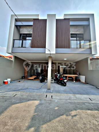 Di.jual.rumah Baru.2.unit.di.sumur.batu.kemayoran.jakarta Pusat