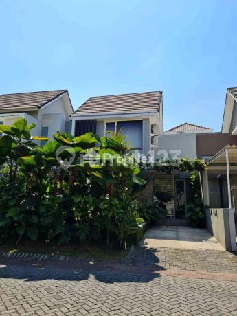Rumah Modern Royal Park I Surabaya Barat Rumah Modern Royal Park I Surabaya Barat