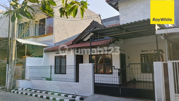 Rumah Dijual Babatan Pratama, Wiyung, Surabaya Rumah Dijual Babatan Pratama, Wiyung, Surabaya