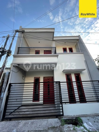 Rumah Dijual Darmo Indah Selatan, Darmo Permai, Surabaya Rumah Dijual Darmo Indah Selatan, Darmo Permai, Surabaya